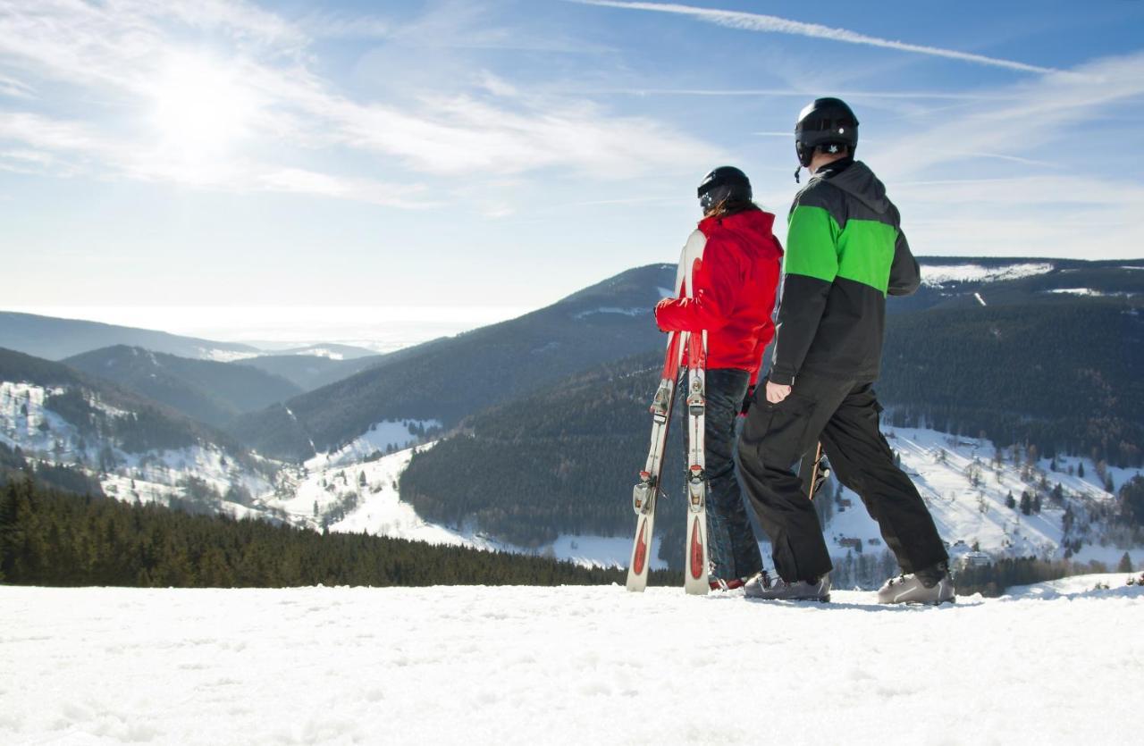 Ski Hotel Svoboda nad Úpou Екстериор снимка